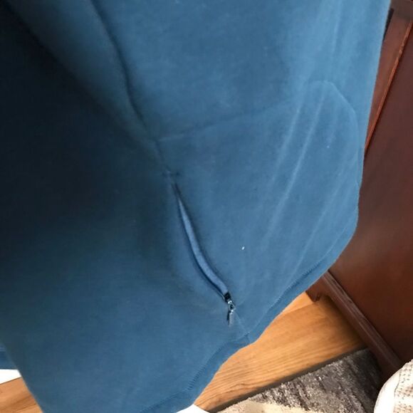 Athleta Cozy Karma Asymmetrical Pullover Size 1X Dark Teal - Fleece lined - Picture 2 of 9